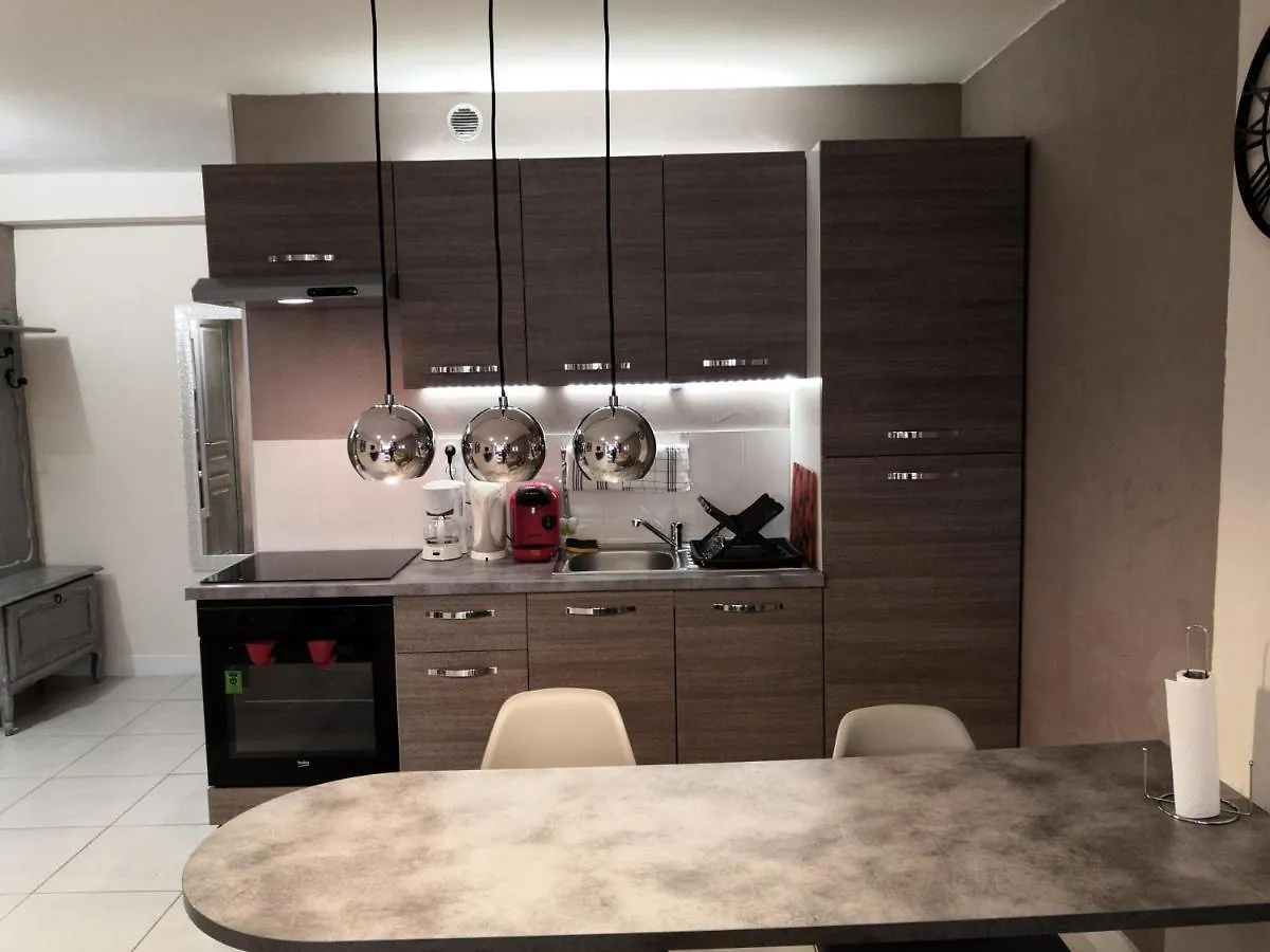 Apartment Majestic Isal Inn Aix-les-Bains France